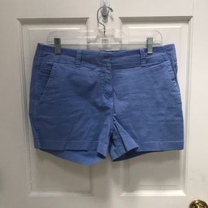 Vineyard vines 3 1/2” every day shorts